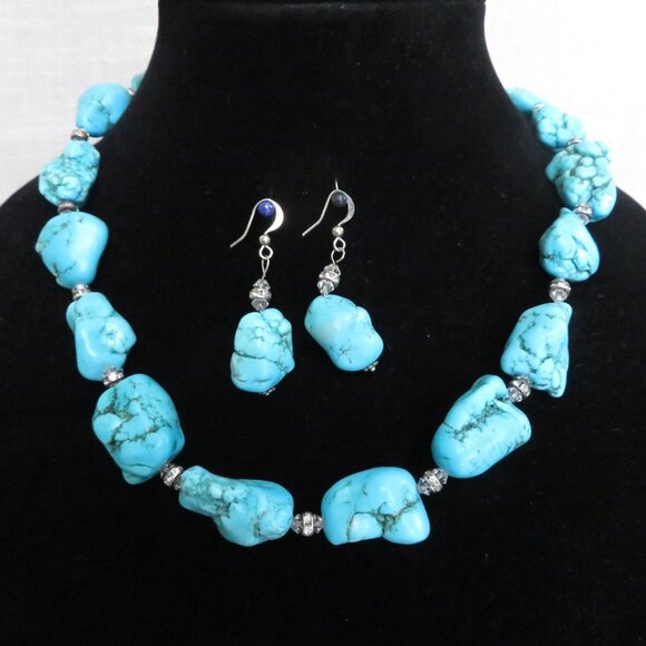 Vintage Turquoise Dyed Howlite Nugget Necklace Earring Set Silver Crystal Accent - Picture 2 of 16